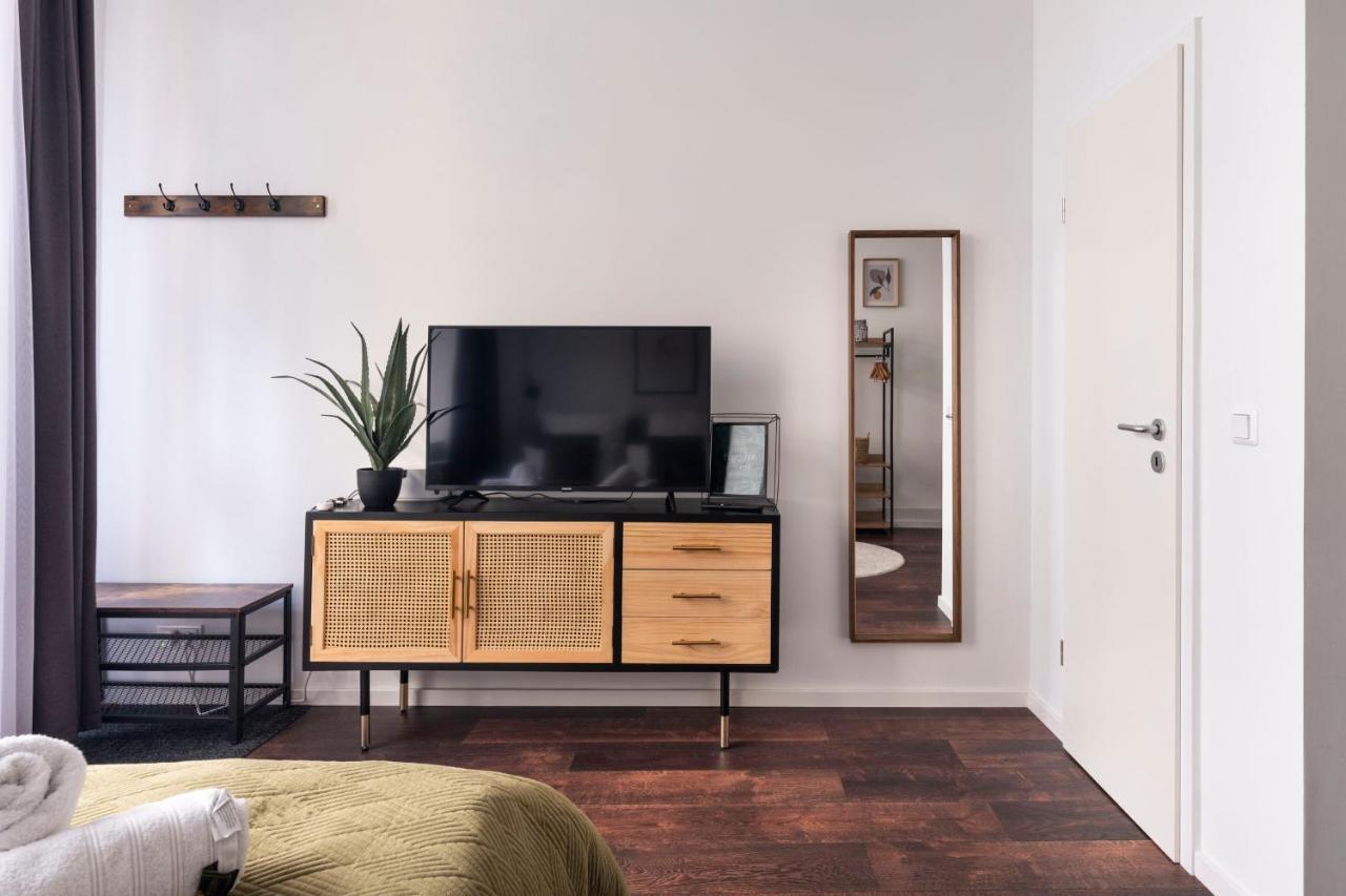 Central Apartment In Heart Of Berlin Berlim Exterior foto